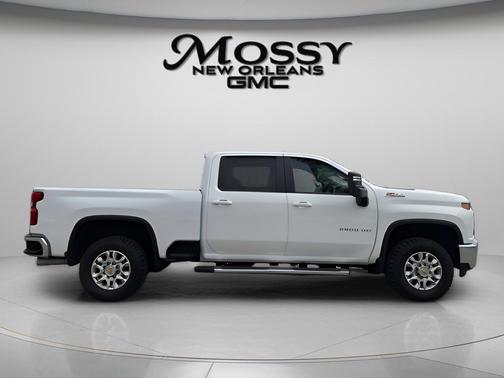 Summit White 2023 Chevrolet Silverado 2500 LT