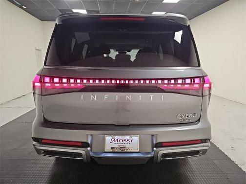 2025 INFINITI QX80 SENSORY AWD