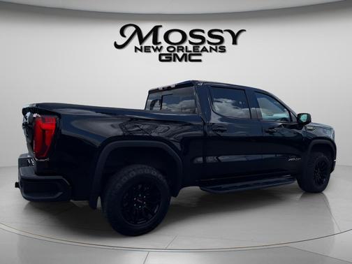 Onyx Black 2023 GMC Sierra 1500 AT4X