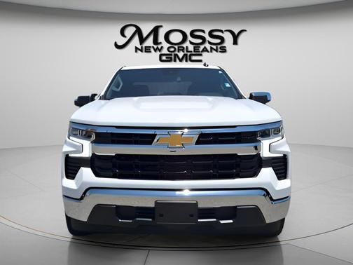 Summit White 2024 Chevrolet Silverado 1500 LT