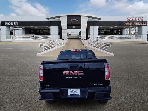 2022 GMC Canyon AT4