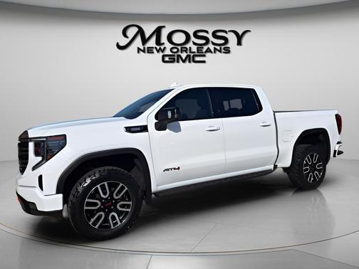 Summit White 2024 GMC Sierra 1500 AT4