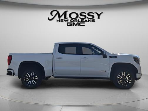 Summit White 2024 GMC Sierra 1500 AT4