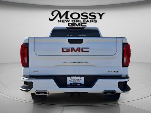 Summit White 2024 GMC Sierra 1500 AT4