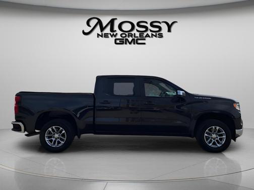 Dark Ash Metallic 2022 Chevrolet Silverado 1500 LT