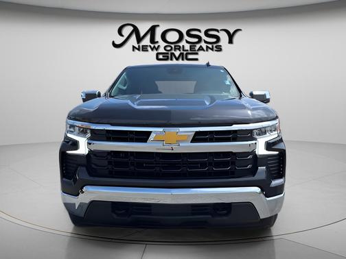 Dark Ash Metallic 2022 Chevrolet Silverado 1500 LT