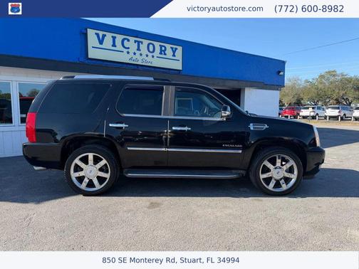 2010 Cadillac Escalade Luxury