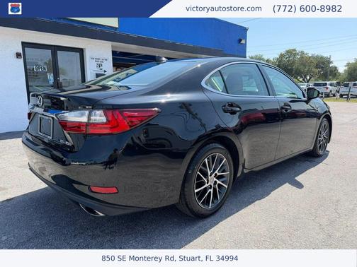 Black 2018 Lexus ES 350 Base