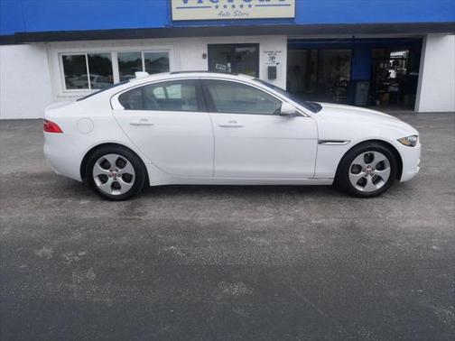 2018 Jaguar XE 25t