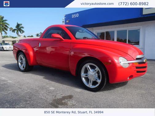2003 Chevrolet SSR LS