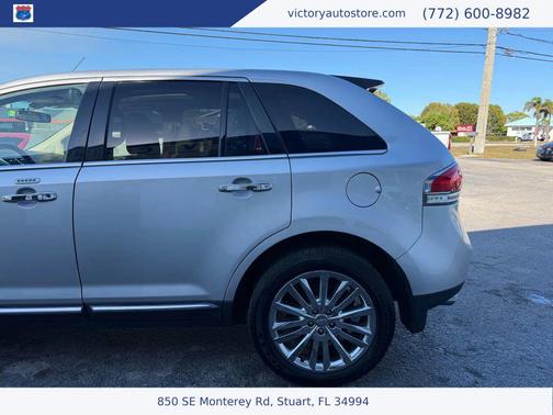 2011 Lincoln MKX Base