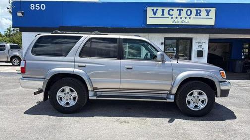 2002 Toyota 4Runner SR5