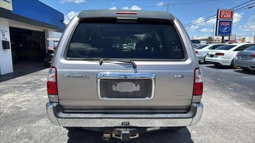 2002 Toyota 4Runner SR5