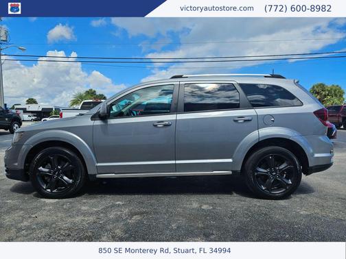 2020 Dodge Journey Crossroad