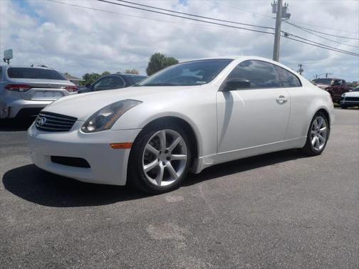 2005 INFINITI G35 Base