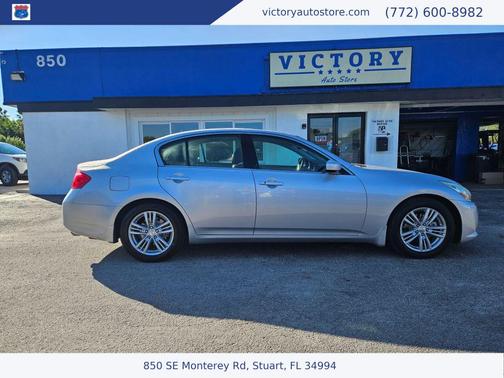 2011 INFINITI G37 Journey