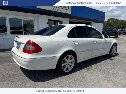 Arctic White 2007 Mercedes-Benz E-Class E 350 Sedan 4D