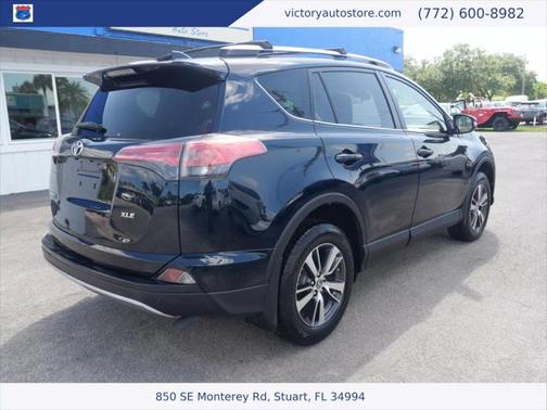 2017 Toyota RAV4 XLE