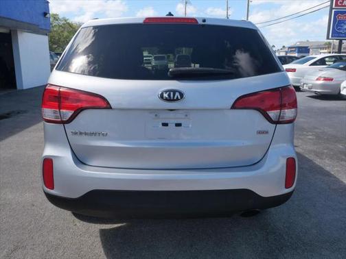2014 Kia Sorento LX