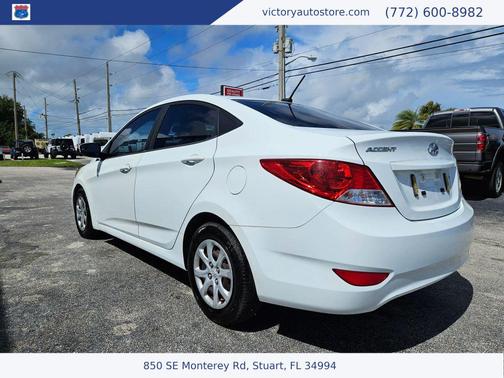 2014 Hyundai Accent SE