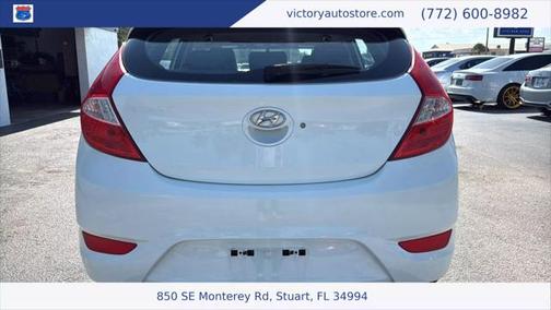 2013 Hyundai Accent SE