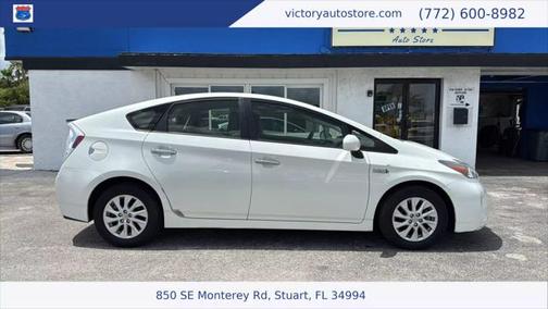 2013 Toyota Prius Plug-in Advanced