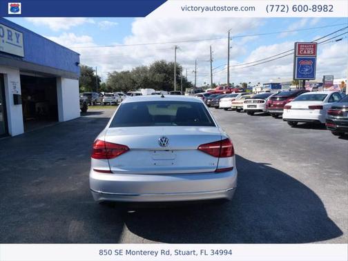 2016 Volkswagen Passat 1.8T S