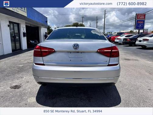 2016 Volkswagen Passat 1.8T S