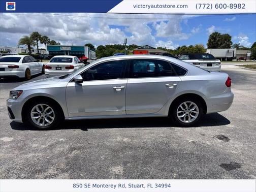 2016 Volkswagen Passat 1.8T S