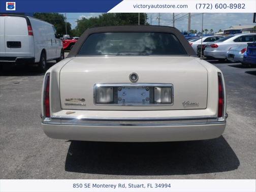 1996 Cadillac DeVille Base