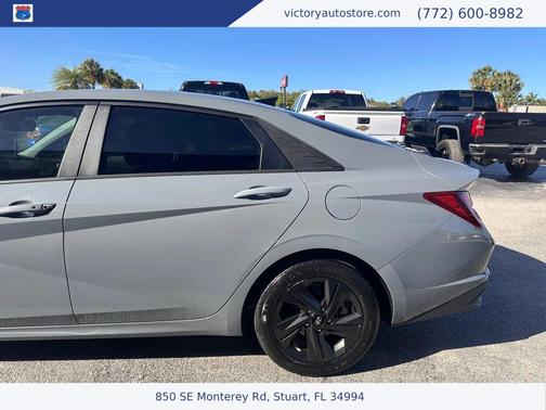 2021 Hyundai ELANTRA SEL