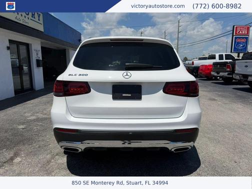 White 2020 Mercedes-Benz GLC 300 Base