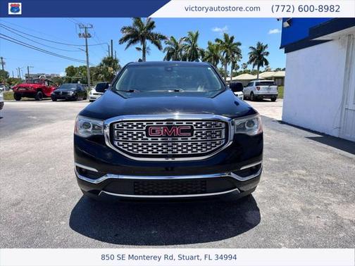2017 GMC Acadia Denali