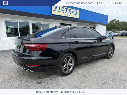 Deep Black Pearl 2020 Volkswagen Jetta 1.4T R-Line