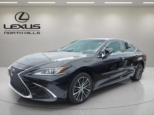 2022 Lexus ES 350 Base