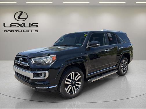 Midnight Black Metallic 2017 Toyota 4Runner Limited