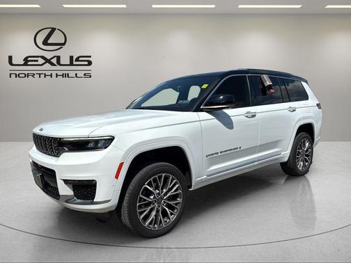 Bright White Clearcoat 2023 Jeep Grand Cherokee L Summit Reserve