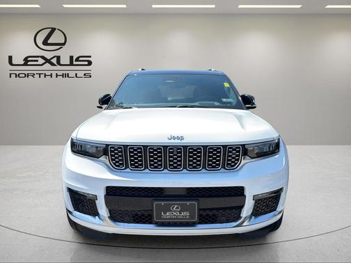Bright White Clearcoat 2023 Jeep Grand Cherokee L Summit Reserve