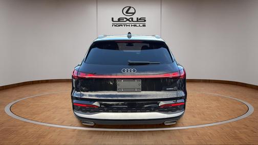 2025 Audi Q5 Prestige TFSI quattro S tronic
