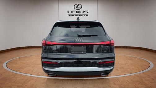 2025 Audi Q5 Prestige TFSI quattro S tronic