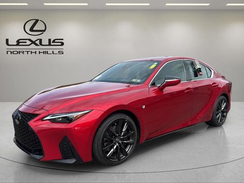 Infrared 2022 Lexus IS 350 Base