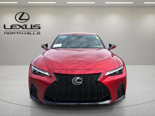 Infrared 2022 Lexus IS 350 Base