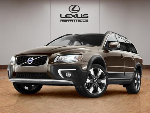 2015 Volvo XC70 T6 Platinum