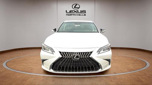 2025 Lexus ES 350 Base