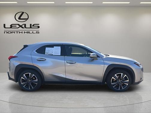 2019 Lexus UX 250h Base