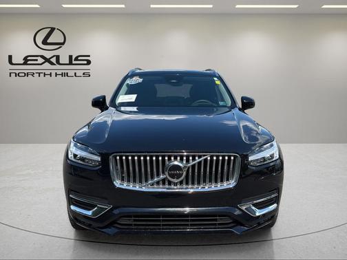 Onyx Black Metallic 2024 Volvo XC90 B6 Ultimate Bright Theme 7-Seater