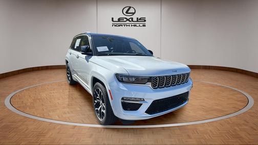 2023 Jeep Grand Cherokee Summit