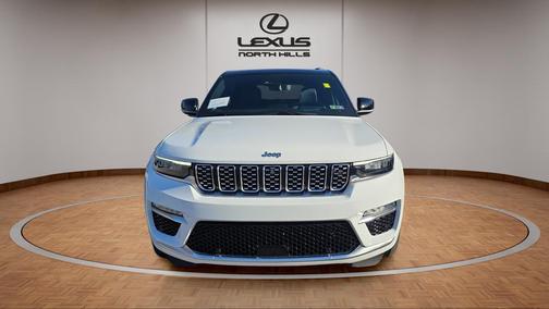 2023 Jeep Grand Cherokee Summit