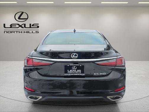2024 Lexus ES 350 Base