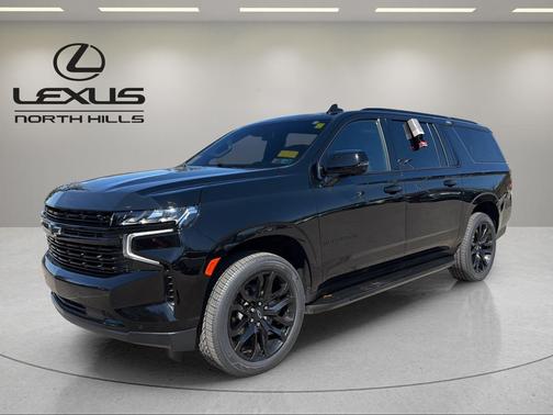 Black 2023 Chevrolet Suburban RST